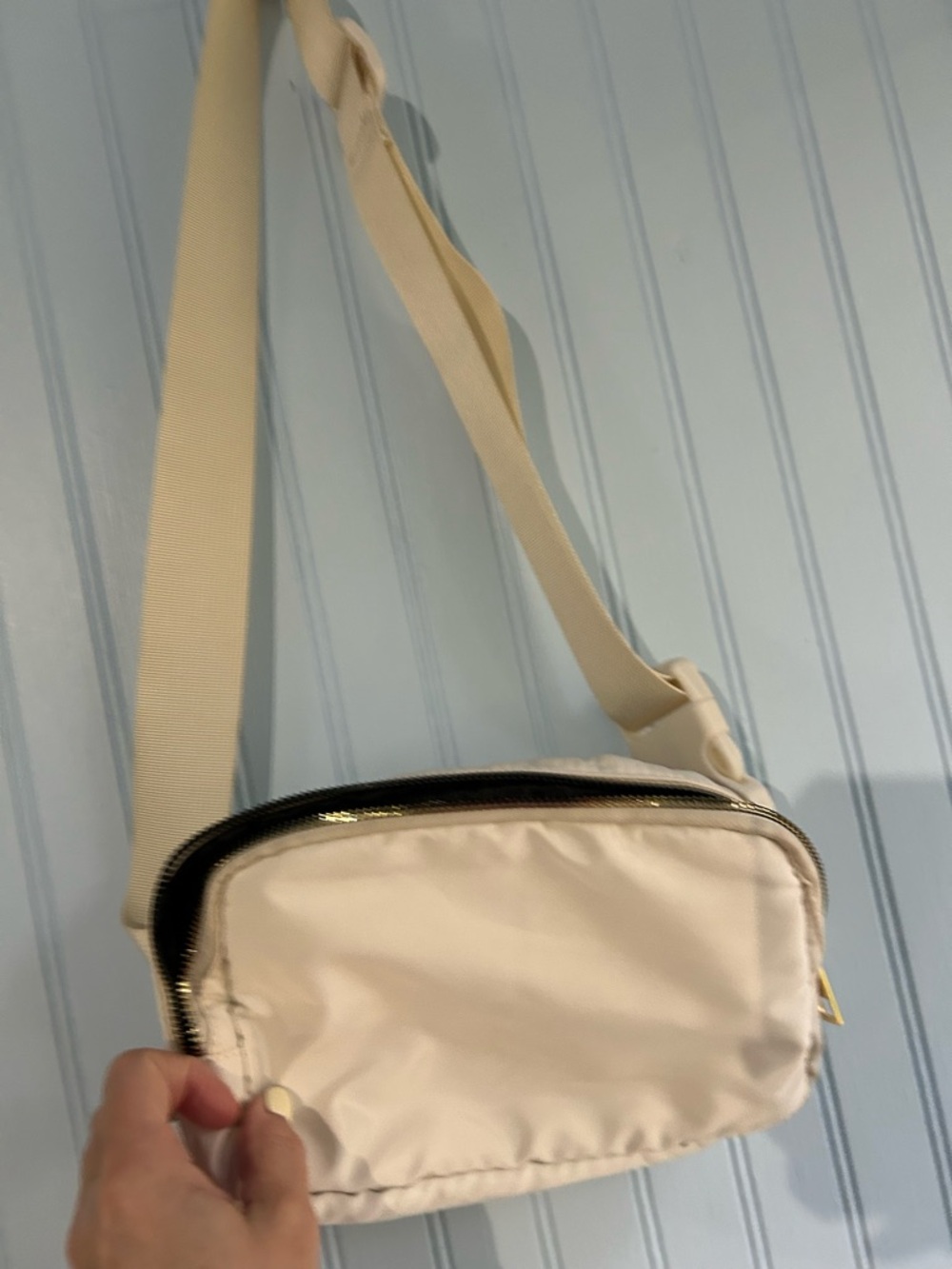 Cream Crossbody Sling Bag with Adjustable Strap. Can be used as a belt bag - Picture 3 of 6